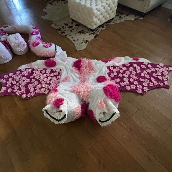 Furry Dragon Suit - Picture 10 of 15